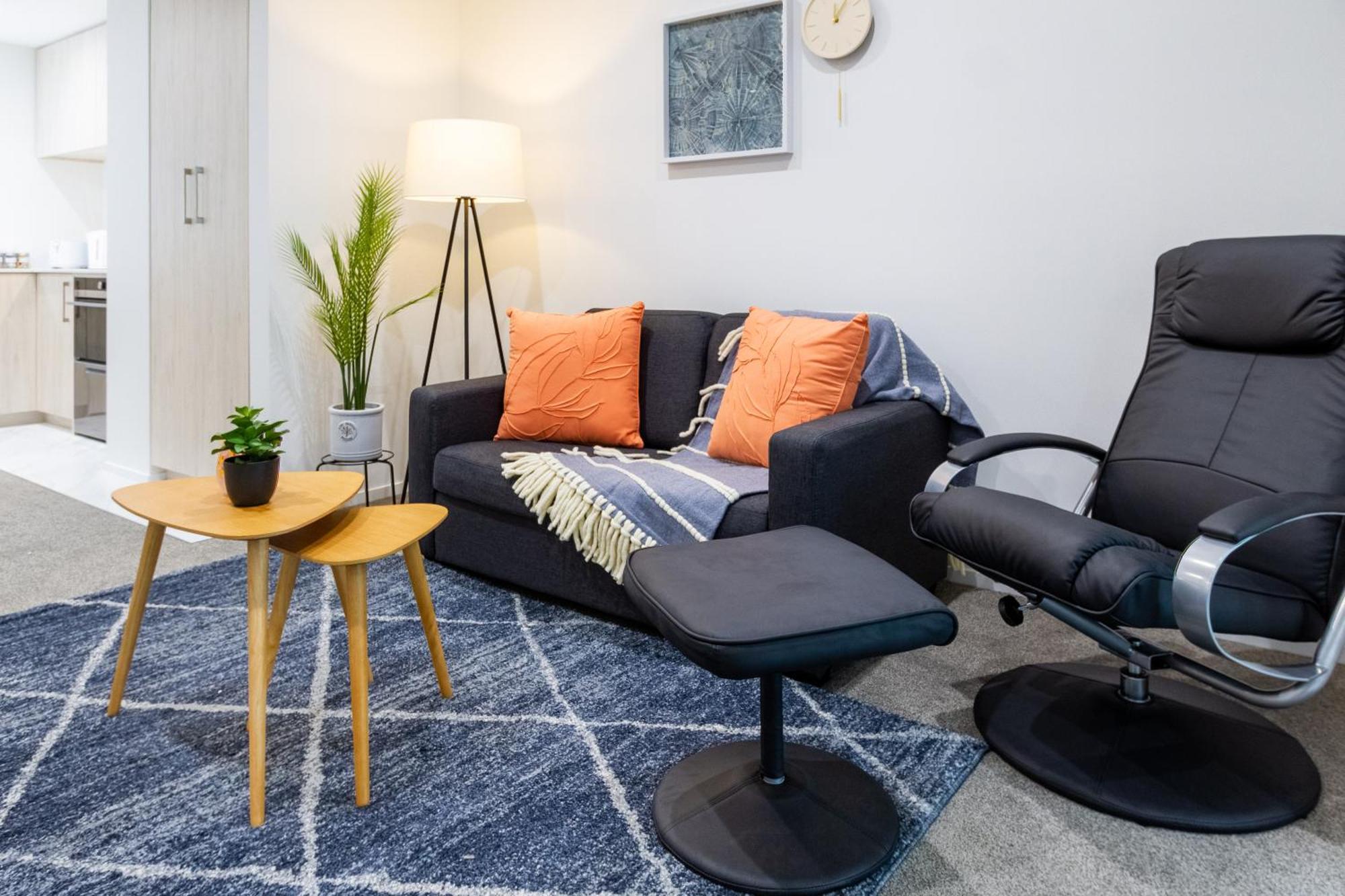 Luxury Living: 2-Bedroom Retreat In 크라이스트처치 외부 사진
